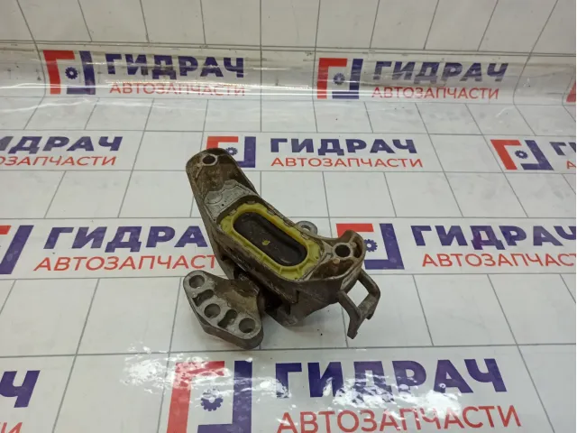 Опора двигателя правая Chevrolet Cruze 13248475