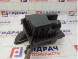Корпус воздушного фильтра Chevrolet Cruze 13301778