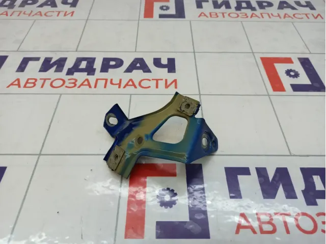 Кронштейн крепления крыла переднего левого Chevrolet Cruze 96899403