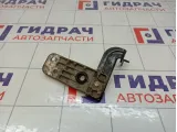 Кронштейн радиатора Chevrolet Cruze