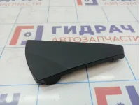 Накладка сидения переднего левого Chevrolet Cruze 96960248. Сломано крепелние.