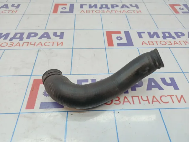 Патрубок радиатора верхний Chevrolet Cruze 95966698.