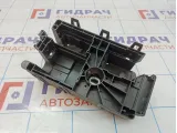Корпус блока предохранителей Chevrolet Cruze 95963459.