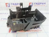 Крепление АКБ Chevrolet Cruze 13354419.