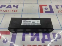 Блок управления климат контролем Chevrolet Cruze 13582895.