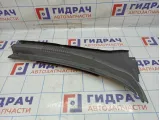 Решетка стеклооч. (планка под лобовое стекло) правая Chevrolet Cruze 95023020.