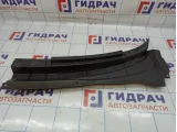 Решетка стеклооч. (планка под лобовое стекло) правая Chevrolet Cruze 95023020.