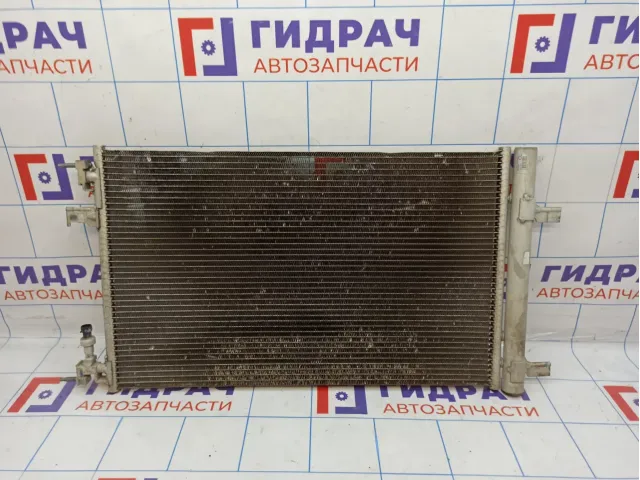 Радиатор кондиционера Chevrolet Cruze 13267649.