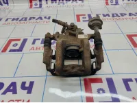 Суппорт тормозной задний левый Chevrolet Cruze (J300) 13300861