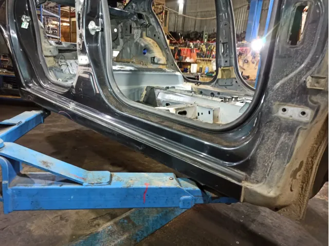 Порог со стойкой правый Chevrolet Cruze (J300)