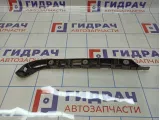 Направляющая заднего бампера правая Chevrolet Cruze (J300) 94833089