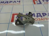 Кронштейн крепления крыла переднего правого Chevrolet Cruze (J300) 96899404