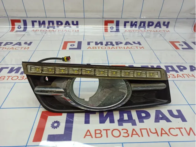 Рамка противотуманной фары правой Chevrolet Cruze (J300)