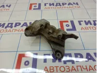 Кронштейн двигателя правый Chevrolet Cruze (J300) 13248507