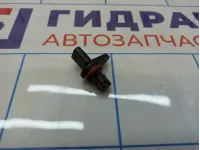Датчик положения распредвала Chevrolet Cruze (J300) 55565709