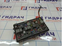 Блок предохранителей Chevrolet Cruze (J300) 13222782