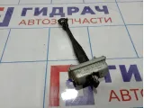 Ограничитель двери передний Chevrolet Cruze (J300) 95103842