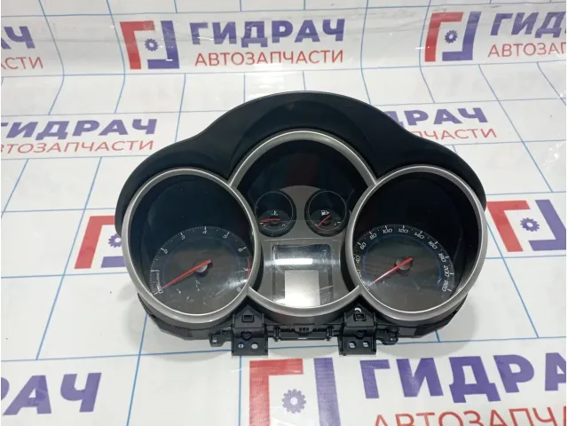 Панель приборов Chevrolet Cruze (J300) 95981270