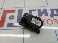 Моторчик заслонки отопителя Chevrolet Cruze (J300) 13372987