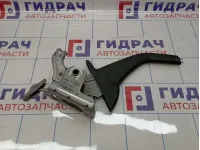 Рычаг стояночного тормоза Chevrolet Cruze (J300) 13319730