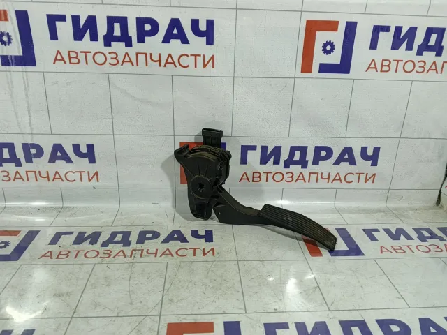Педаль газа Chevrolet Cruze 13252702