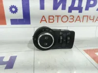 Переключатель света фар Chevrolet Cruze 13301749