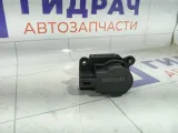 Моторчик заслонки отопителя (печки) Chevrolet Cruze 13372986