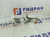 Петли двери передней левой Chevrolet Cruze