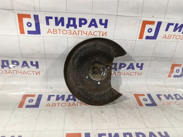 Щит опорный задний левый Chevrolet Cruze 13408177