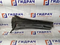 Решетка под лобовое стекло (Жабо) левая Chevrolet Cruze 95130242