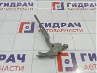 Петля капота левая Chevrolet Cruze 95406038