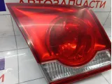 Фонарь задний внутренний левый Chevrolet Cruze 95130772