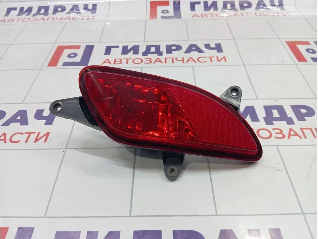 Фонарь задний в бампер правый Chevrolet Cruze 95240545