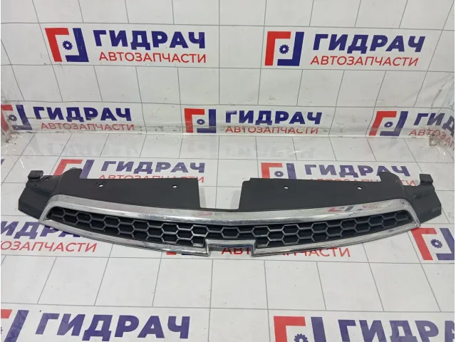 Решетка радиатора Chevrolet Cruze