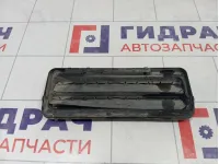 Решетка вентиляционная Chevrolet Cruze 13502347
