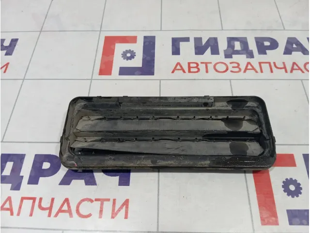 Решетка вентиляционная Chevrolet Cruze 13502347
