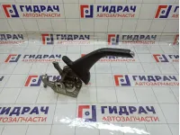 Рычаг, педаль стояночного тормоза Chevrolet Cruze 95316787