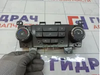 Блок управления отопителем (печкой) Chevrolet Cruze 95146208