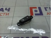 Кнопка центрального замка Chevrolet Cruze 96936168