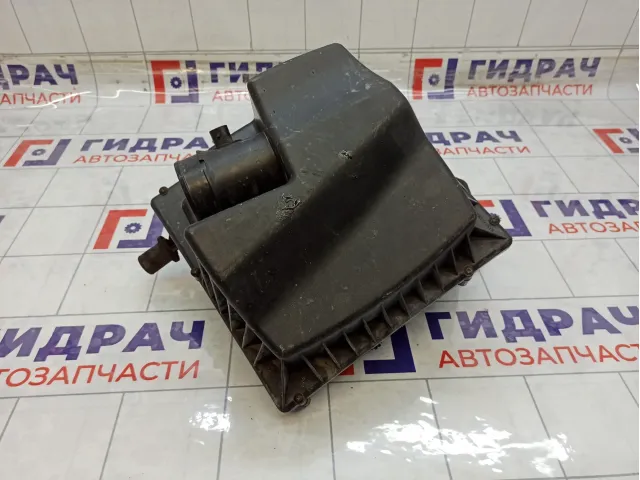 Корпус воздушного фильтра Chevrolet Cruze 13301778