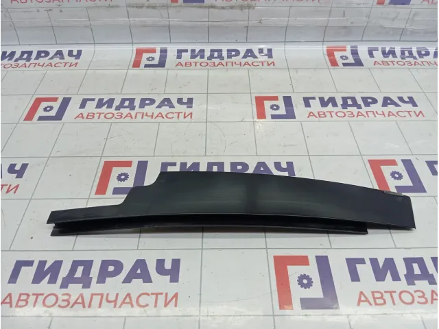 Накладка двери передней правой Chevrolet Cruze 95963216