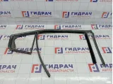 Уплотнитель стекла двери задней правой Chevrolet Cruze 42490957