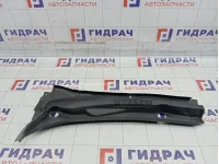 Решетка под лобовое стекло (Жабо) левая Chevrolet Cruze 95130242