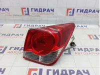 Фонарь задний наружный правый Chevrolet Cruze 95039731