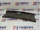 Обшивка багажника на заднюю панель Chevrolet Cruze 95225627