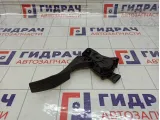 Педаль газа Chevrolet Cruze 13252702