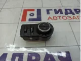 Переключатель света фар Chevrolet Cruze 13301749