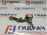 Петля капота правая Chevrolet Cruze 95406039