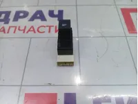 Кнопка стеклоподъемника задняя Chevrolet Epica  96645210