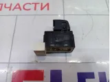 Кнопка стеклоподъемника задняя Chevrolet Epica  96645210